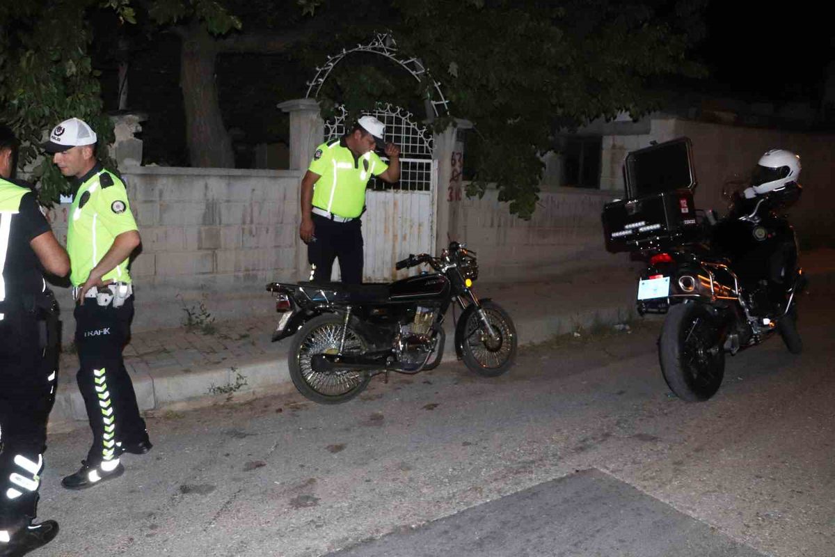 Ehliyetsiz sürücüye 402 bin lira ceza