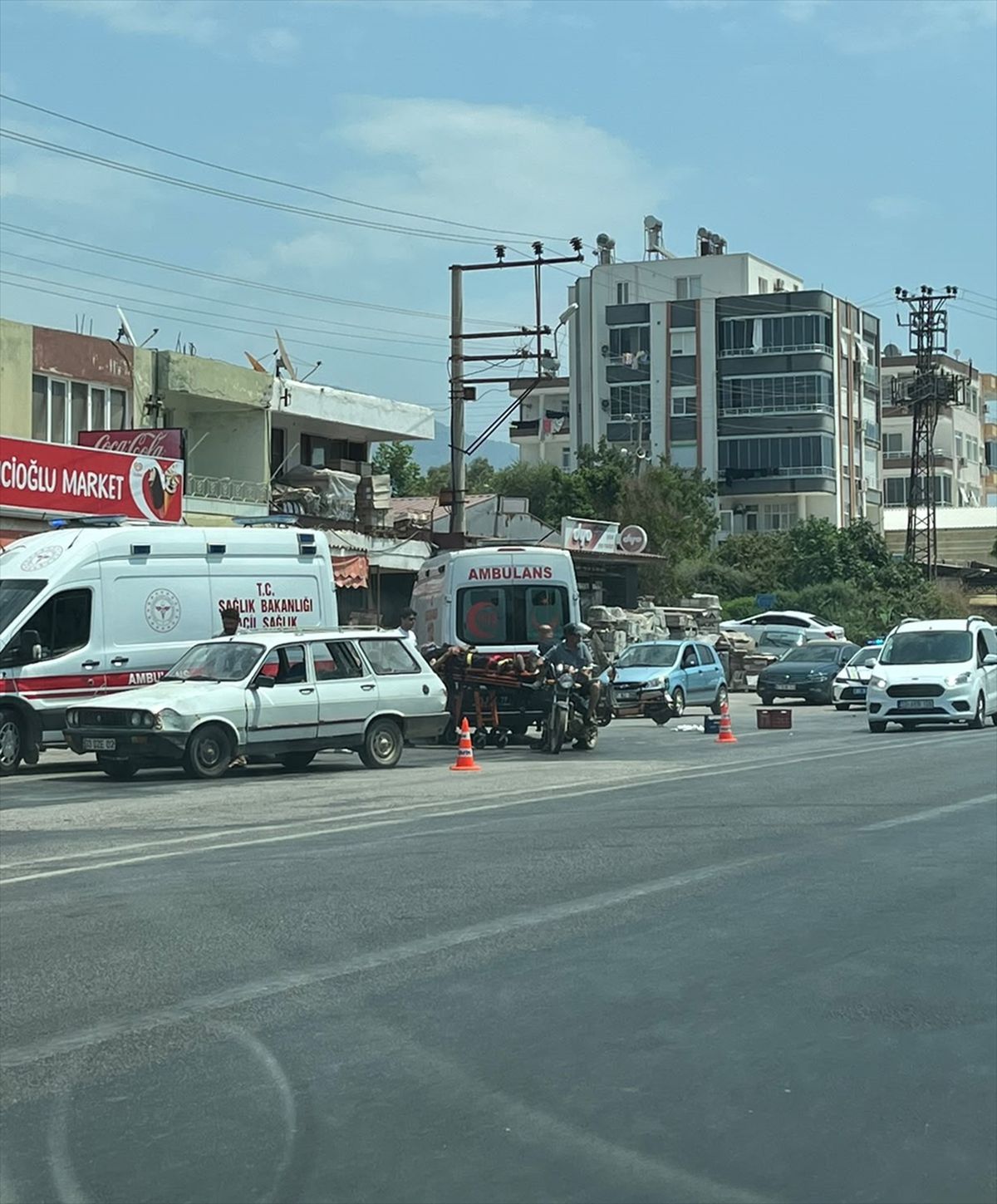 Bozyazı'da Elektrikli Bisiklet Kaza Yaptı: Sürücü Yaralandı
