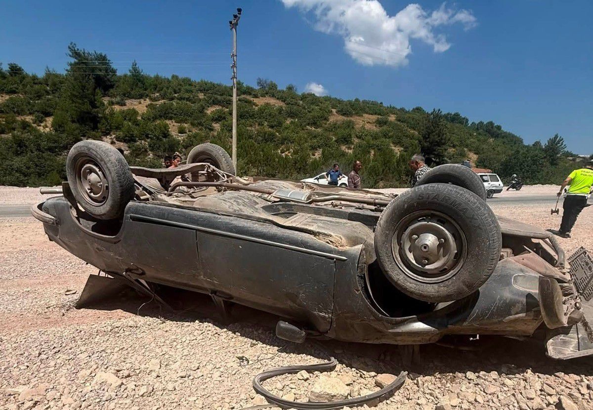 Gördes'te trafik kazası: 3 yaralı