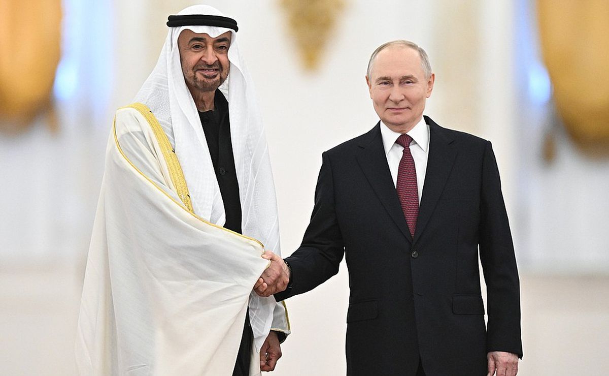 Putin ve BAE Lideri Görüştü: Basra Körfezi ve Ukrayna Masada