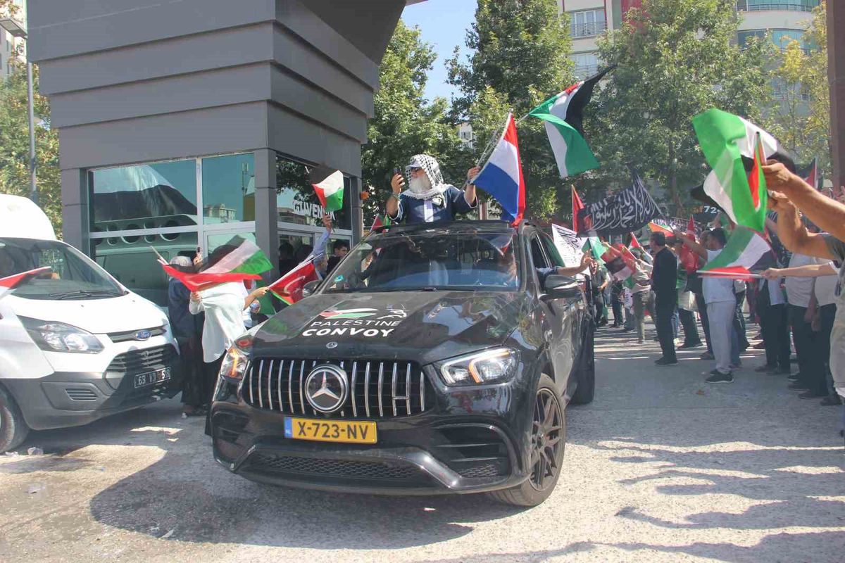 Filistin Konvoyu Şanlıurfa'da Coşkuyla Karşılandı
