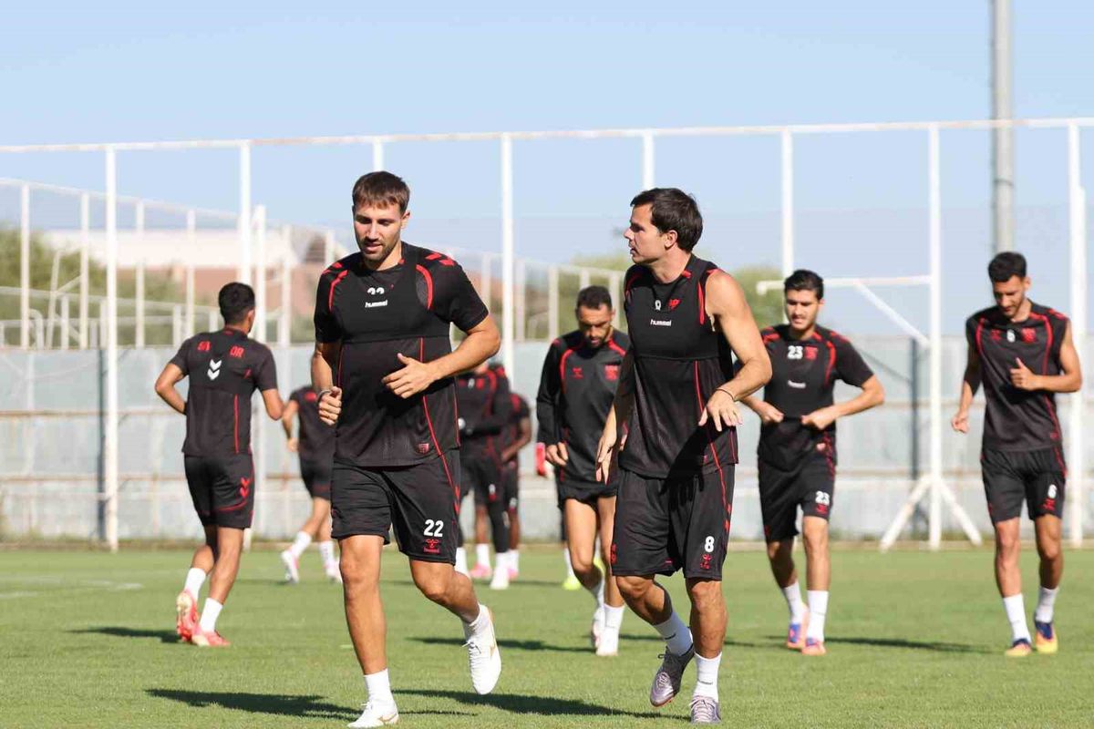 Sivasspor, Esenler Erokspor Maçı Hazırlıklarını Tamamladı