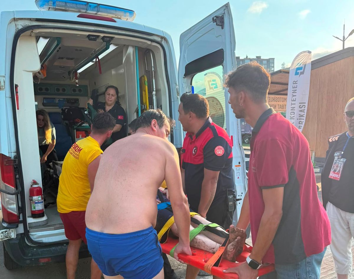 Fatsa'da boğulma tehlikesi geçiren kadın kurtarıldı