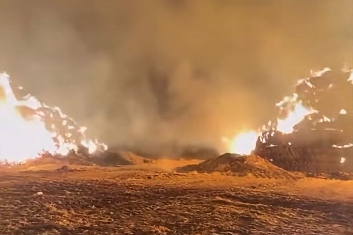 Hayrabolu'da Saman Balyaları Küle Döndü