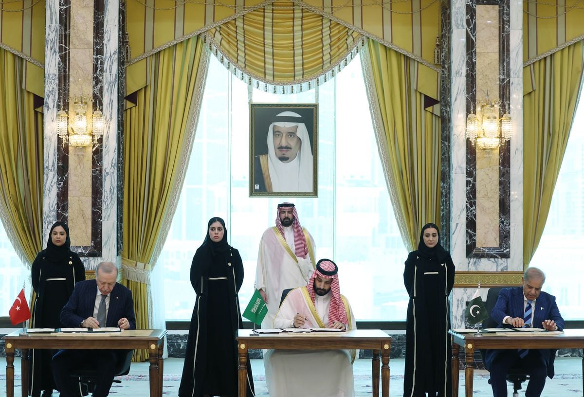Türkiye, Suudi Arabistan ve Pakistan'dan Mekke'de Tarihi Ortak Savunma Anlaşması