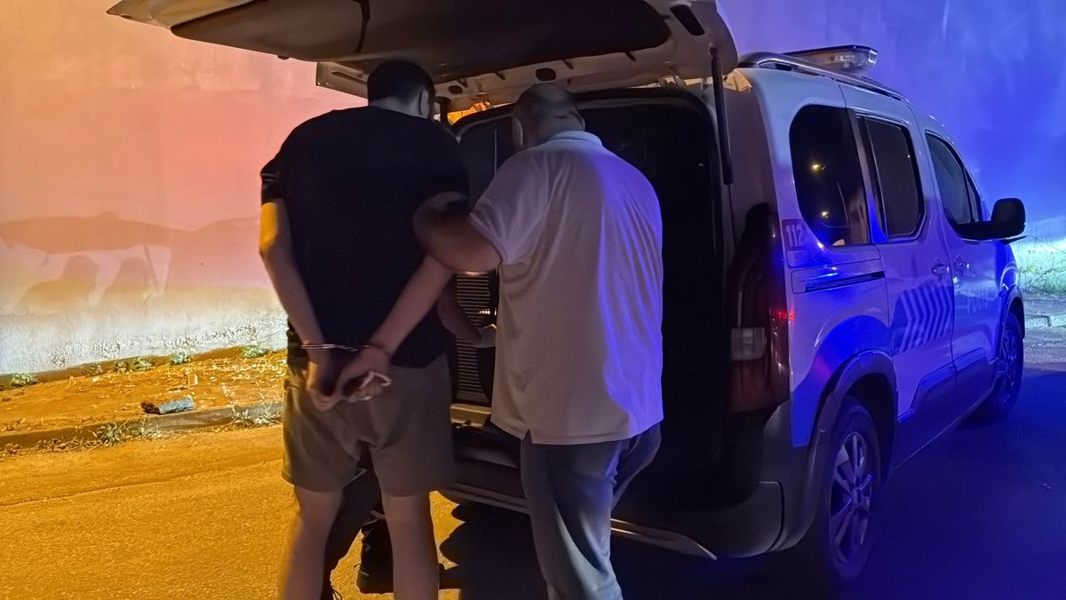 Bursa'da Çalıntı Araç Kovalaması: 3 Gözaltı