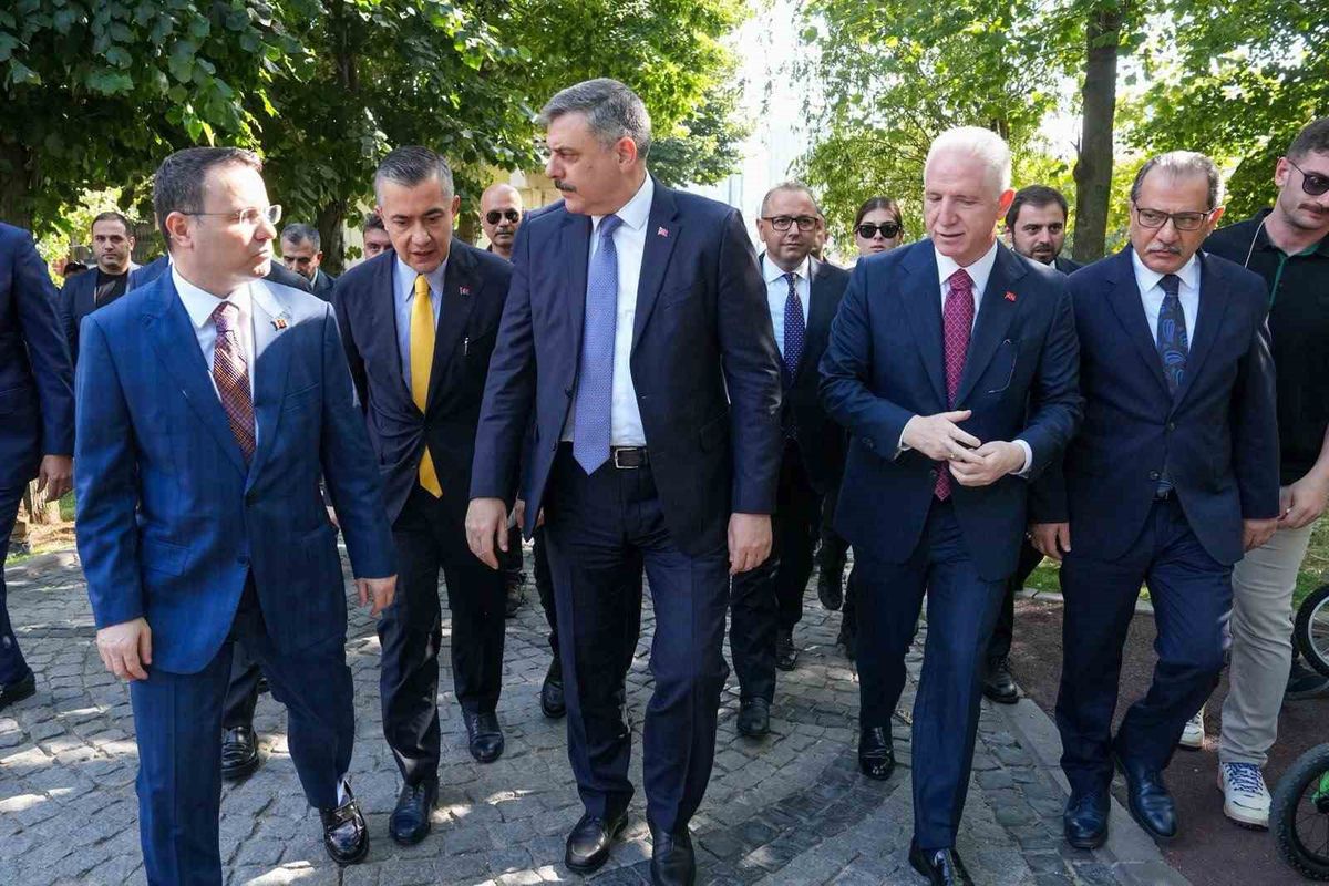 Adalet Bakanı Gürlek, Esenyurt'ta Başsavcı ile Görüştü