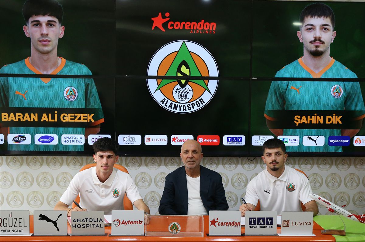 Alanyaspor genç yetenekleri kadrosuna kattı