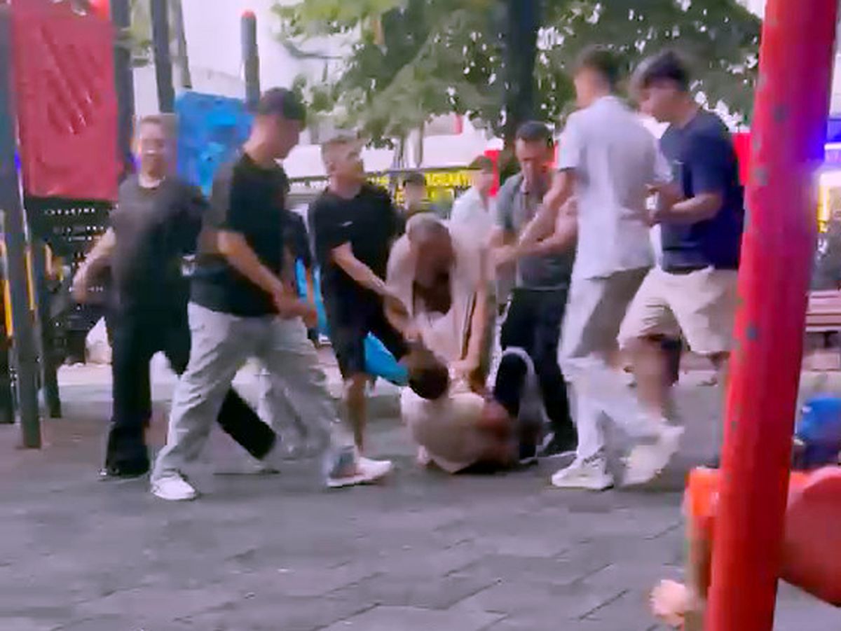 Avcılar'da Parkta Kavga: Çocuklar Korku Dolu Anlar Yaşadı