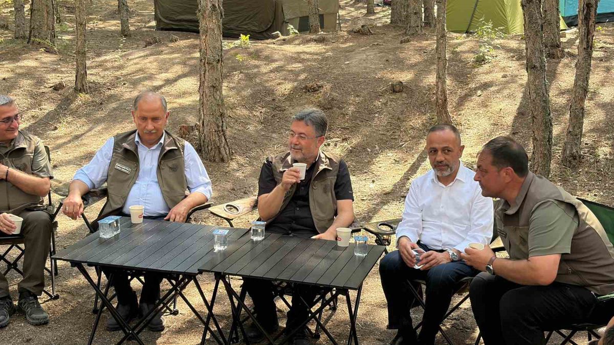 Bakan Yumaklı: Milli park sayısı 696'ya çıkarıldı