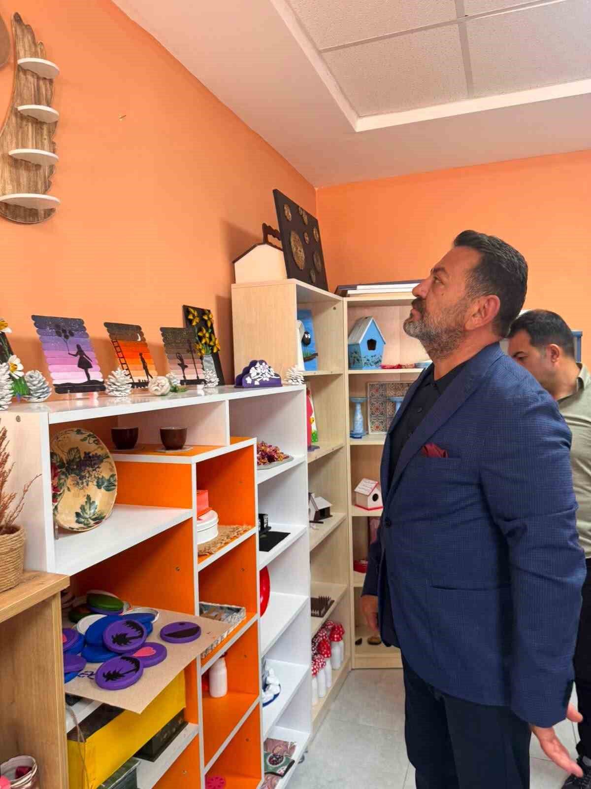 Özel Gençlerin El Emeği Eserleri Beğeni Topladı