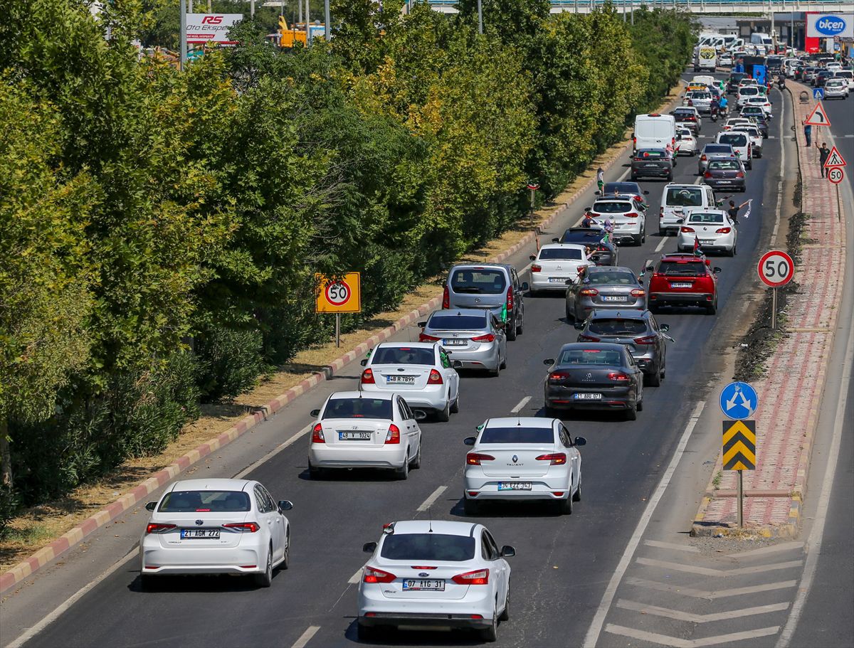 Bosna'dan Diyarbakır'a Filistin Konvoyu