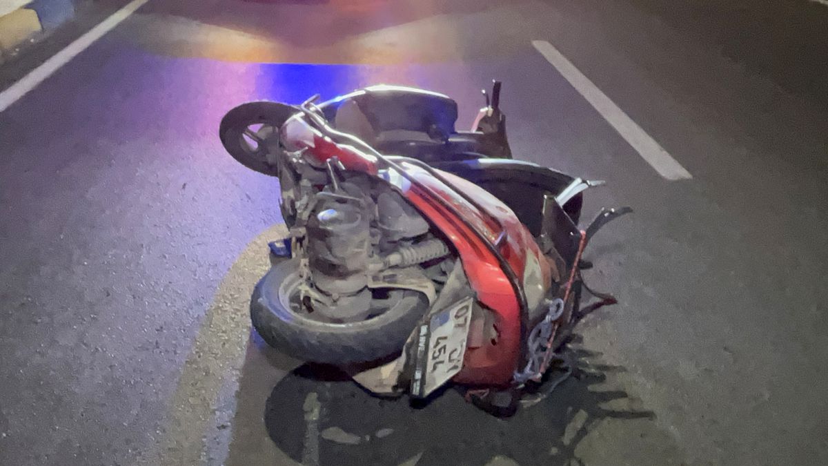 Antalya'da Motosiklet Kazası: Berkant Özer Hayatını Kaybetti