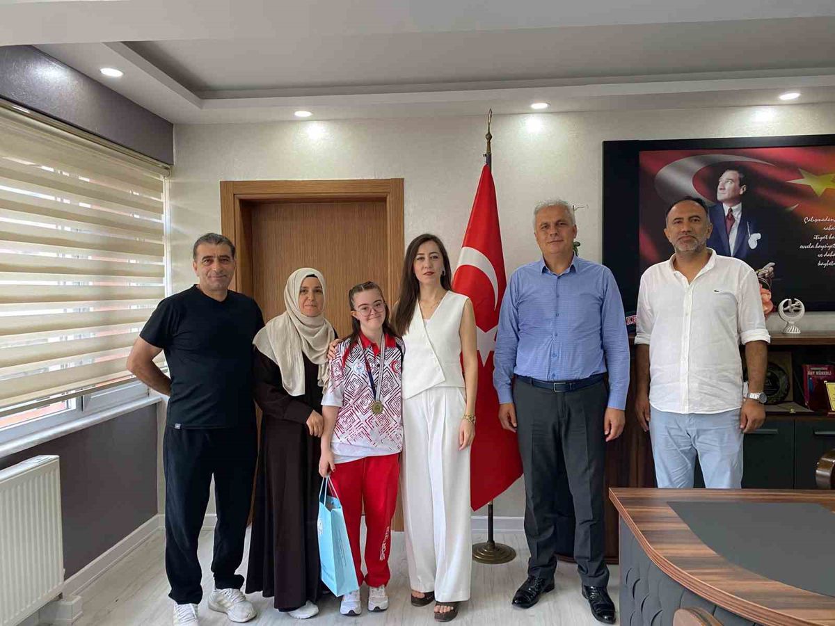 Zeynep Tuncay’dan Başkan Akgül’e Anlamlı Ziyaret