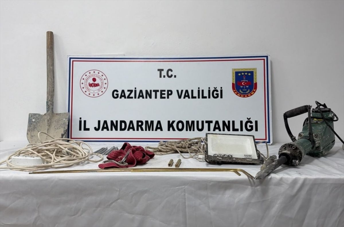 Nizip’te Kaçak Kazı Operasyonu: 5 Gözaltı
