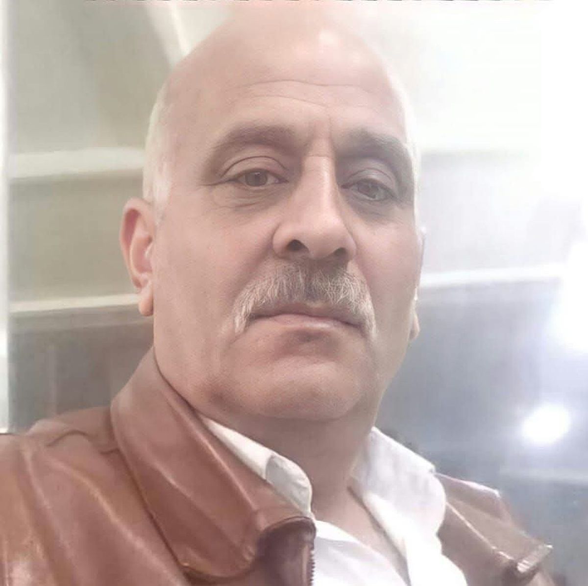 Hafif ticari aracın sürücüsü kalp krizinden ölmüş
