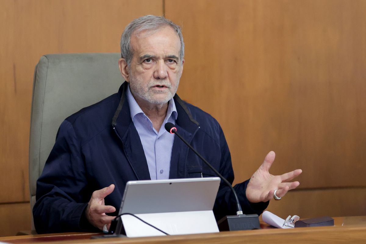 Pezeşkiyan: İran teslime zorlanamaz, diyalog kararlılığımız sürecek