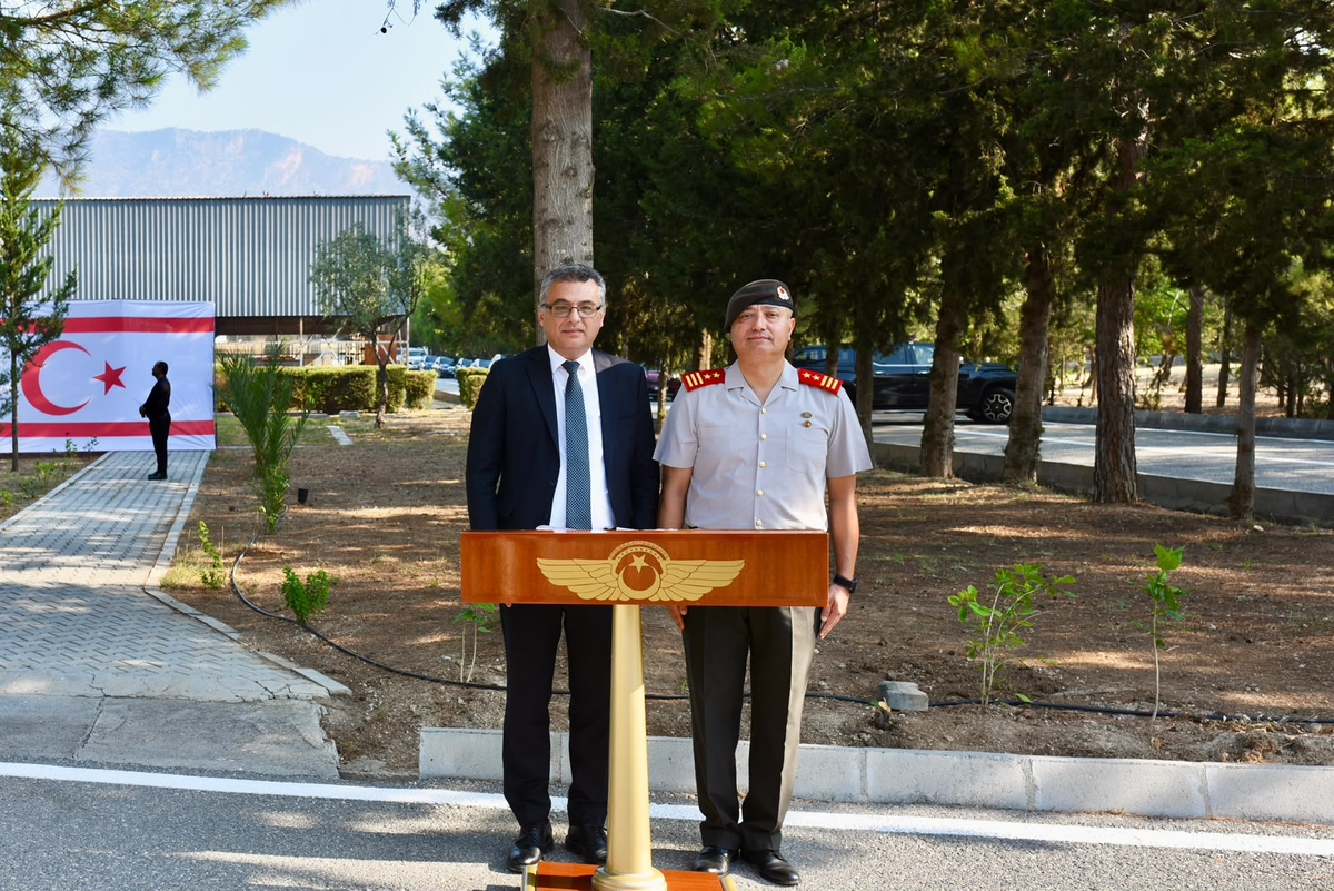 Erhürman Erenköy'de: Şehitler saygıyla anıldı