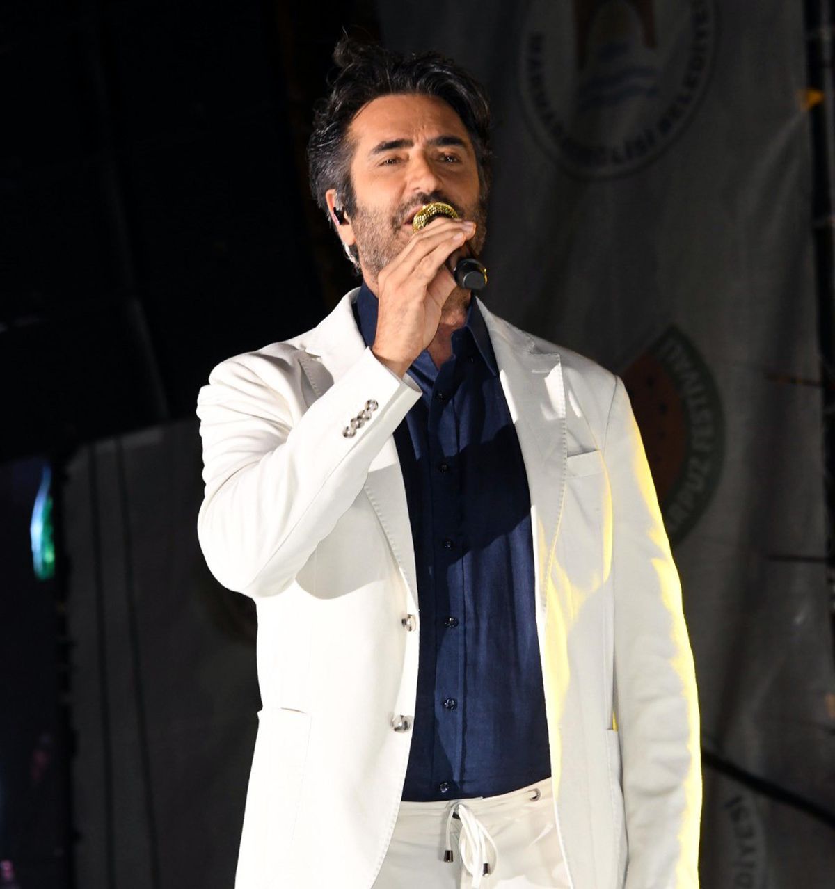 Mahsun Kırmızıgül'den Karpuz Festivali'nde Barış Mesajı