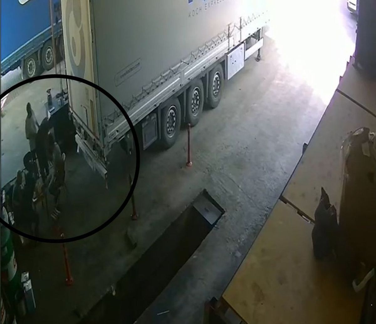 Lokma Tatlısı Boğazında Kalan İşçi Heimlich Manevrasıyla Kurtarıldı