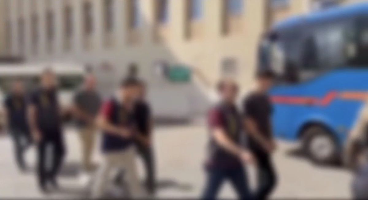 Siber Zorbalara 8 İlde Operasyon: 2 Tutuklama