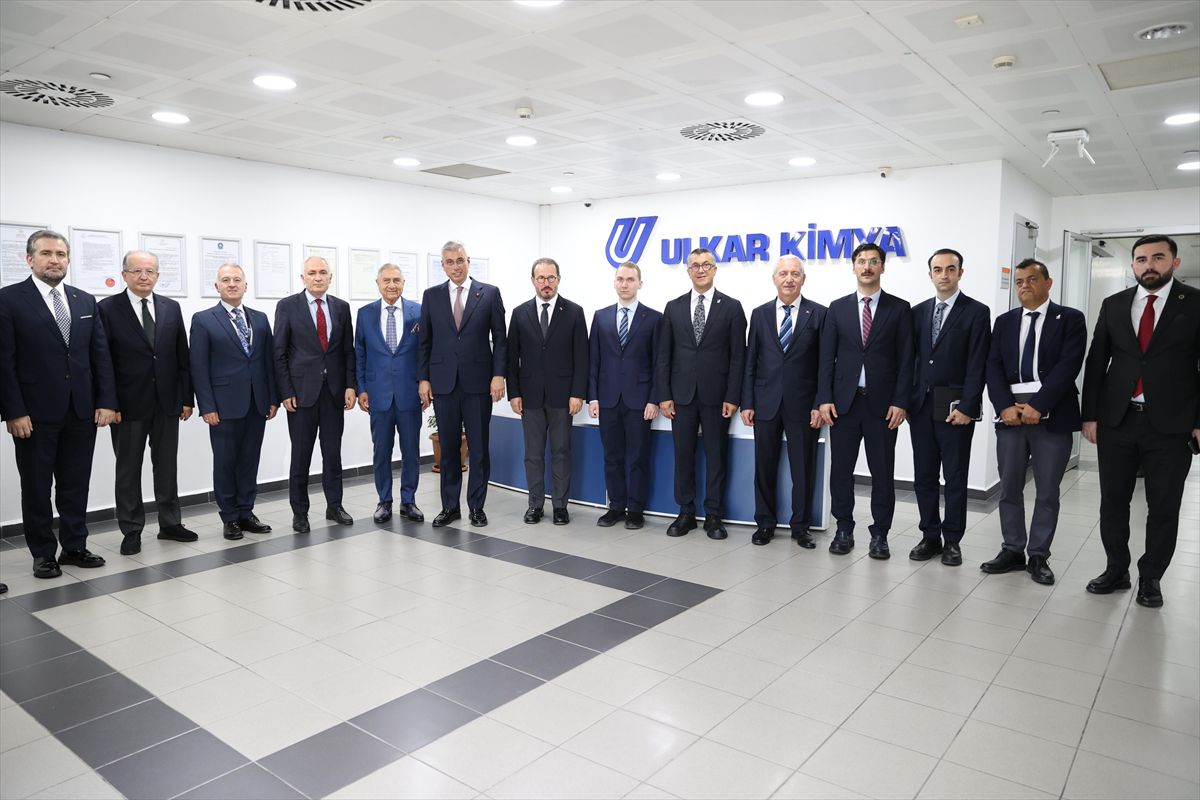 Bakan Memişoğlu Çerkezköy’de İlaç Tesislerini İnceledi