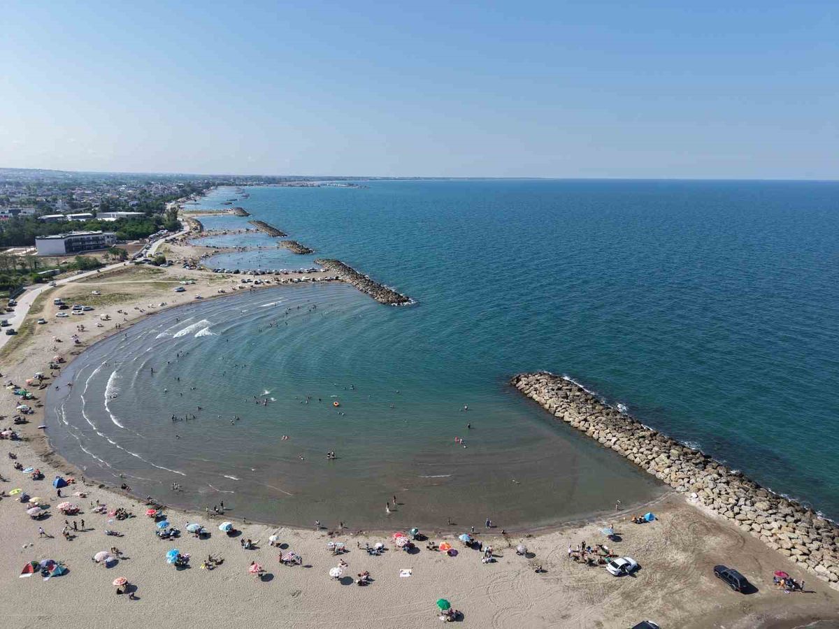 Samsun'da Dalgakıranlar Havuz Keyfi Sunuyor