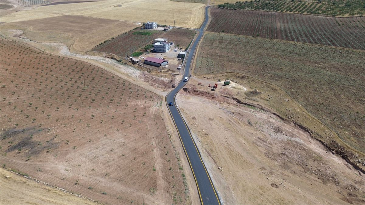 Siirt'in Kurtalan İlçesinde 6 Köyün Yolu Asfaltlandı