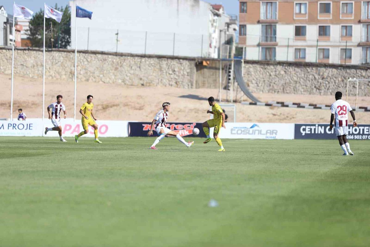 Bandırmaspor, İstanbulspor'u 3-0'la Geçti