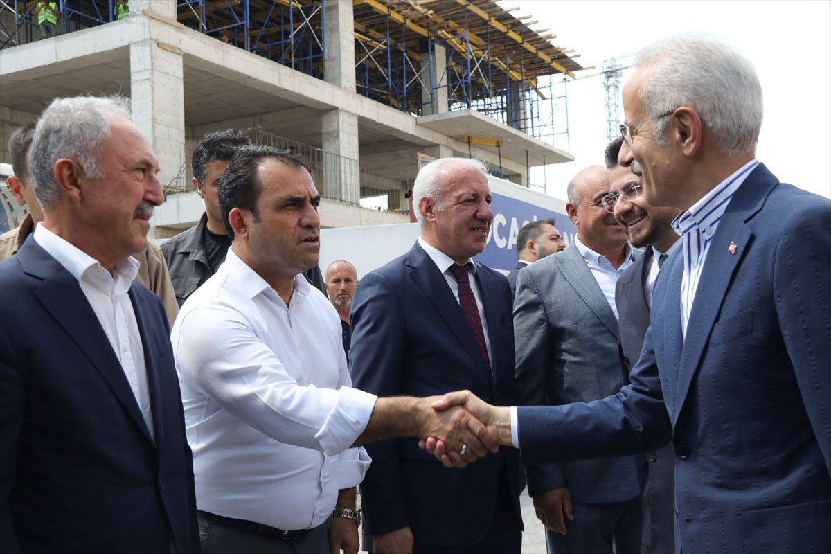 Bakan Uraloğlu Kayseri'de İncelemelerde Bulundu