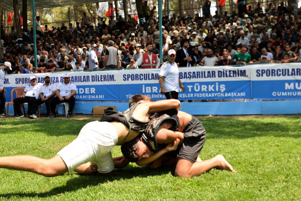 24. Geleneksel Uluslararası Aba Güreşi Şampiyonası Yayladağı'nda Başladı
