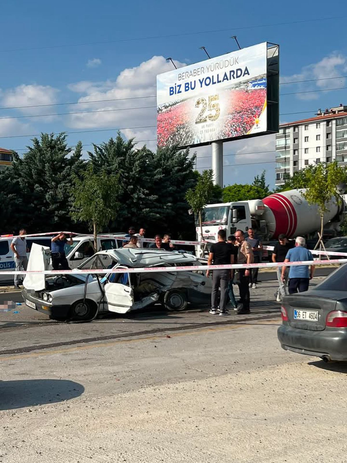 Altındağ'da trafik kazası: 1 ölü, 2 yaralı