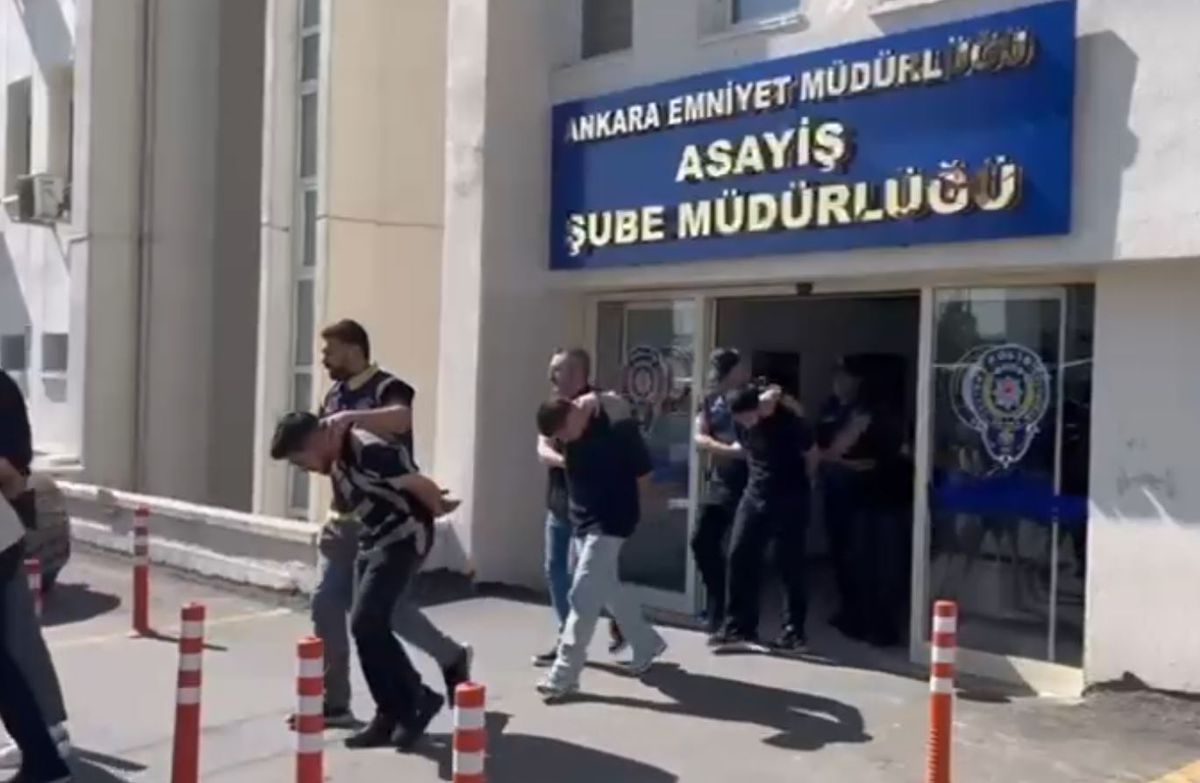 Ankara’da Drift Atan 11 Sürücü Yakalandı