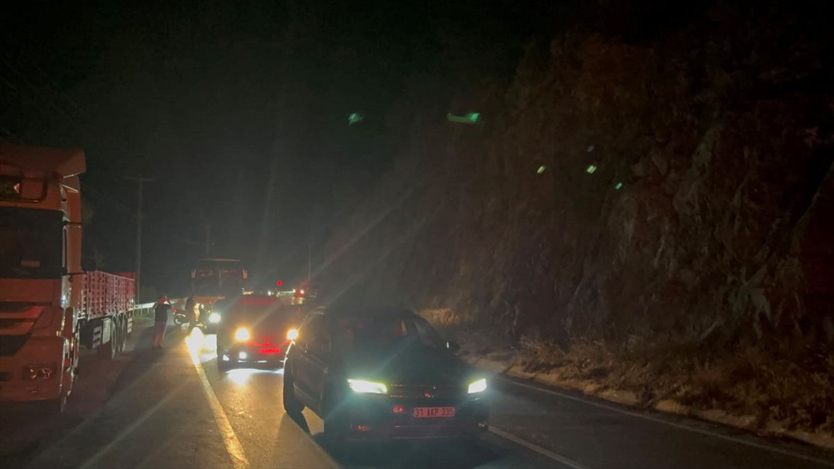 Gazipaşa'da Orman Yangını: Ekipler Müdahale Ediyor