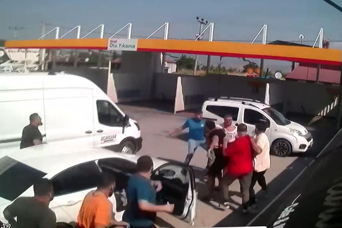 Başpehlivan Serhat Elvan’a akaryakıt istasyonunda saldırı