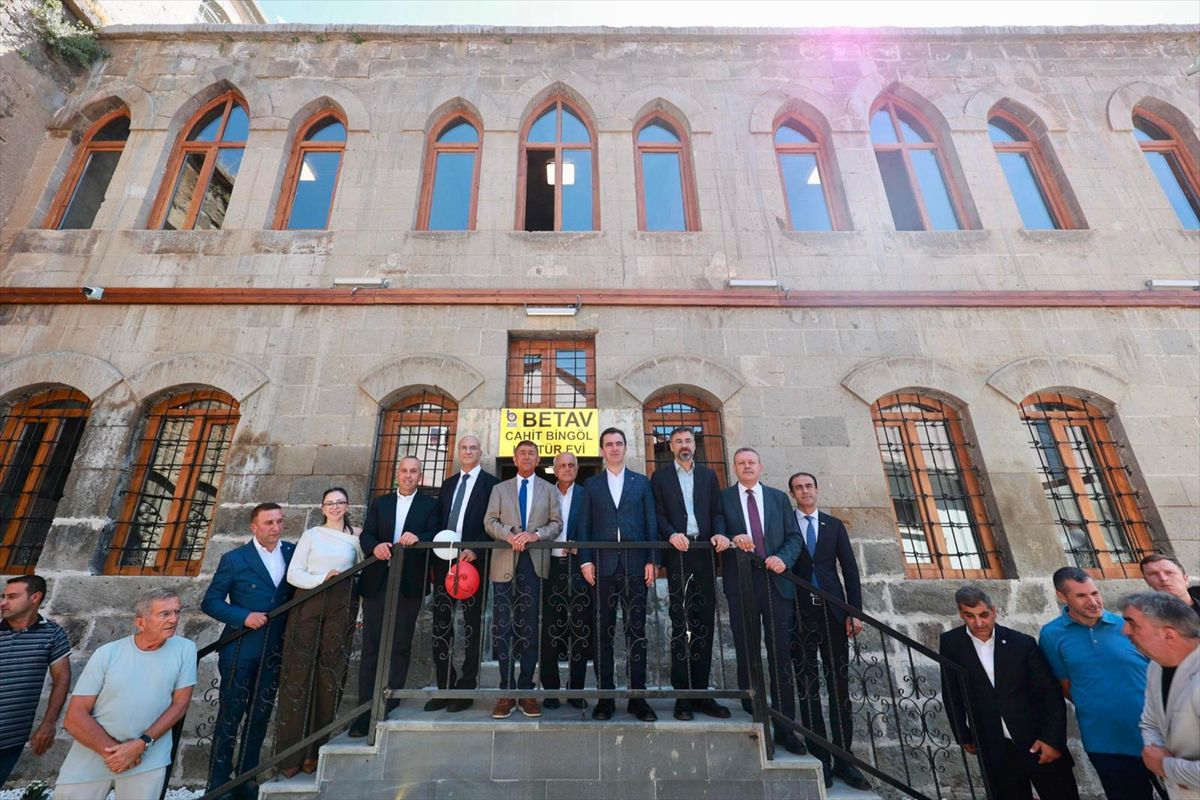 Bitlis'te 130 Yıllık Bina Kültür Evi Oldu