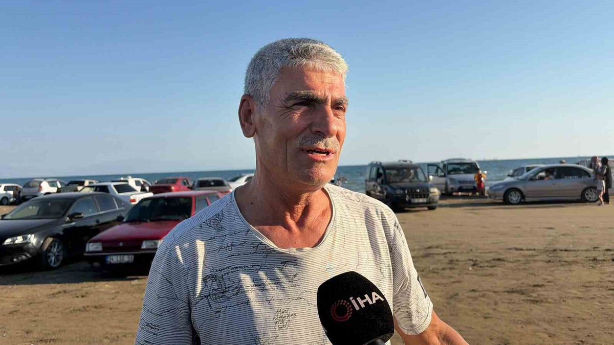 Sıcaktan bunalanlar Burnaz Plajı'na akın etti