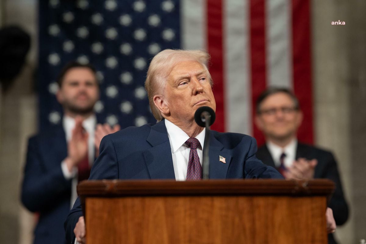Trump: İran Konusunda İşi Ağırdan Alıyoruz, Ekonomik Durumlarını İzliyoruz