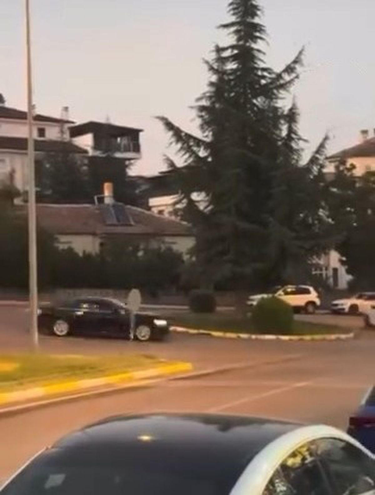 Elazığ'da drift yapan sürücü yine kamerada