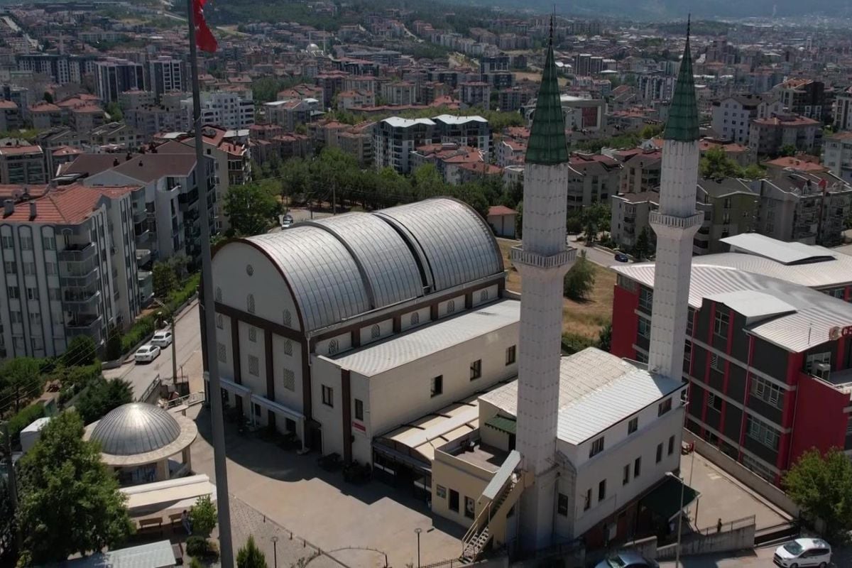 Gördüğünüz bütün camileri unutun: Böylesini ilk kez göreceksiniz