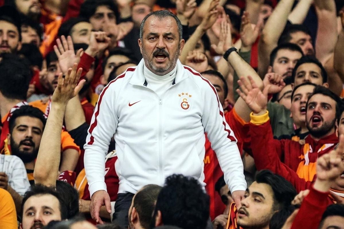 Gözaltındaki UltrAslan taraftar grubunun lideri Sebahattin Şirin'in evinden cephanelik çıktı