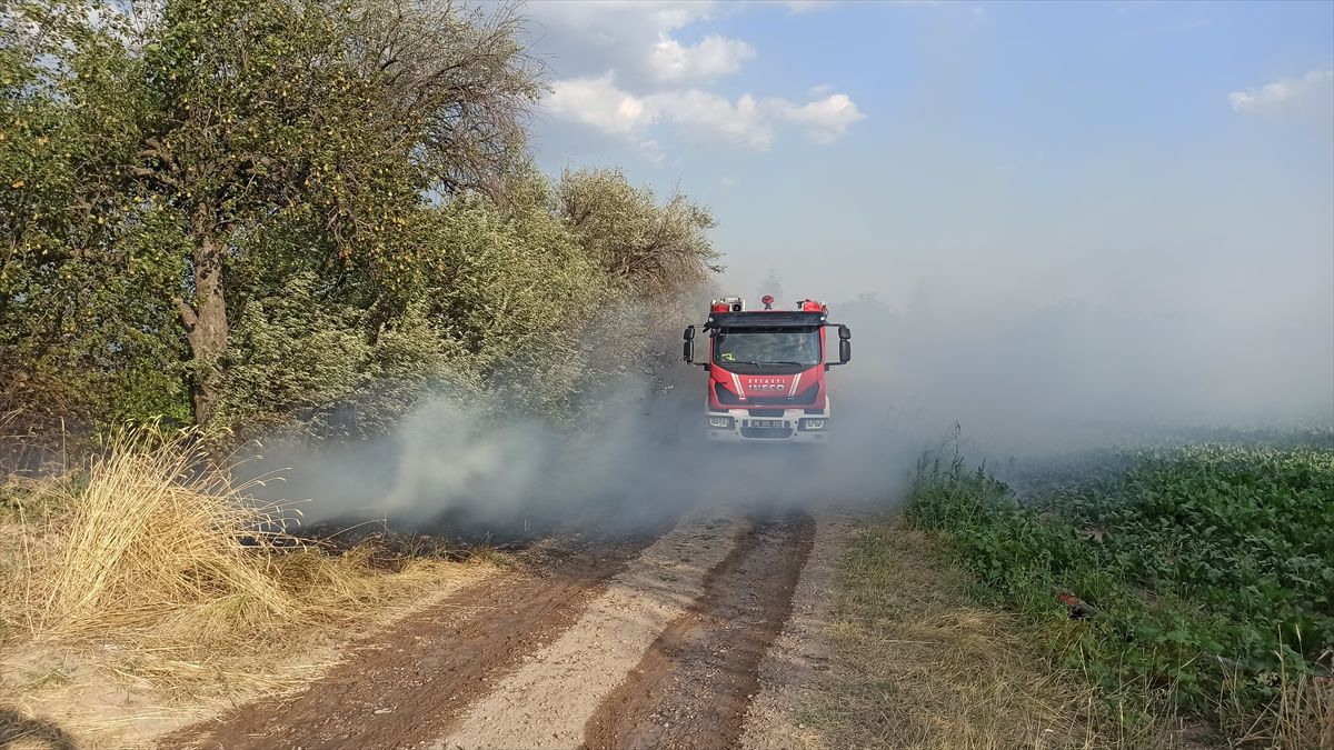 Kahramankazan'daki Arazi Yangınları Söndürüldü