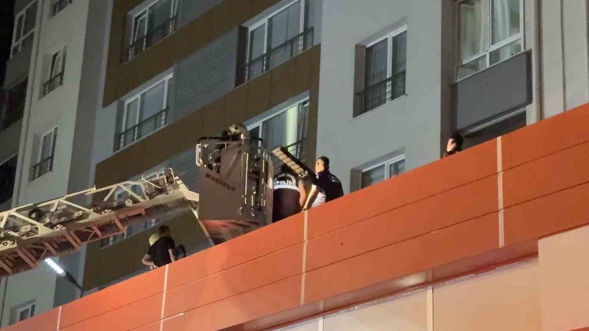 Kayseri'de Yangın Faciası: Balkondan Düşen Ev Sahibi Hayatını Kaybetti