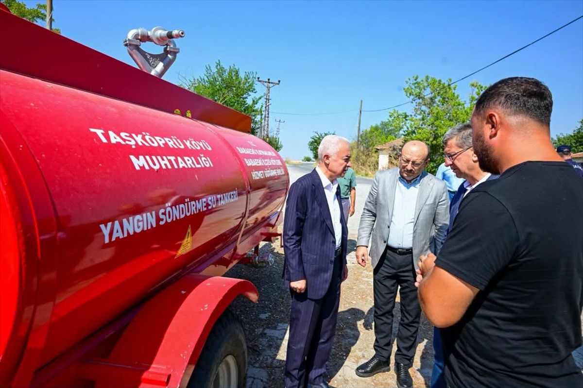 Vali Turan Taşköprü Köyünde Vatandaşlarla Buluştu
