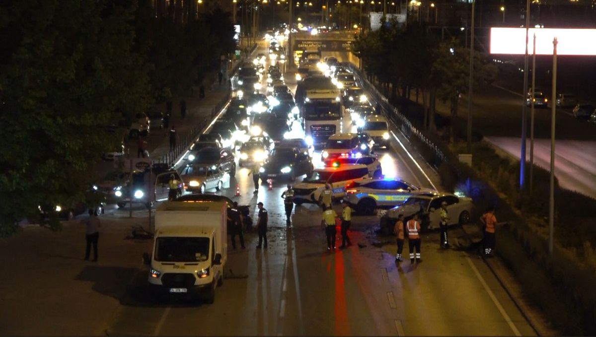 Konya'da Zincirleme Kaza: 2 Yaralı