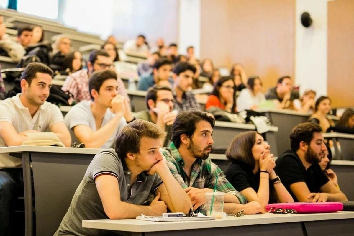 Öğrenci affı yürürlüğe girdi! Üniversiteye dönüş için 4 ay süre verildi
