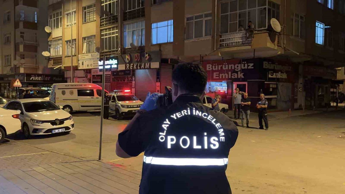 Kayseri'de Bıçaklı Saldırı: 1 Kişi Hayatını Kaybetti