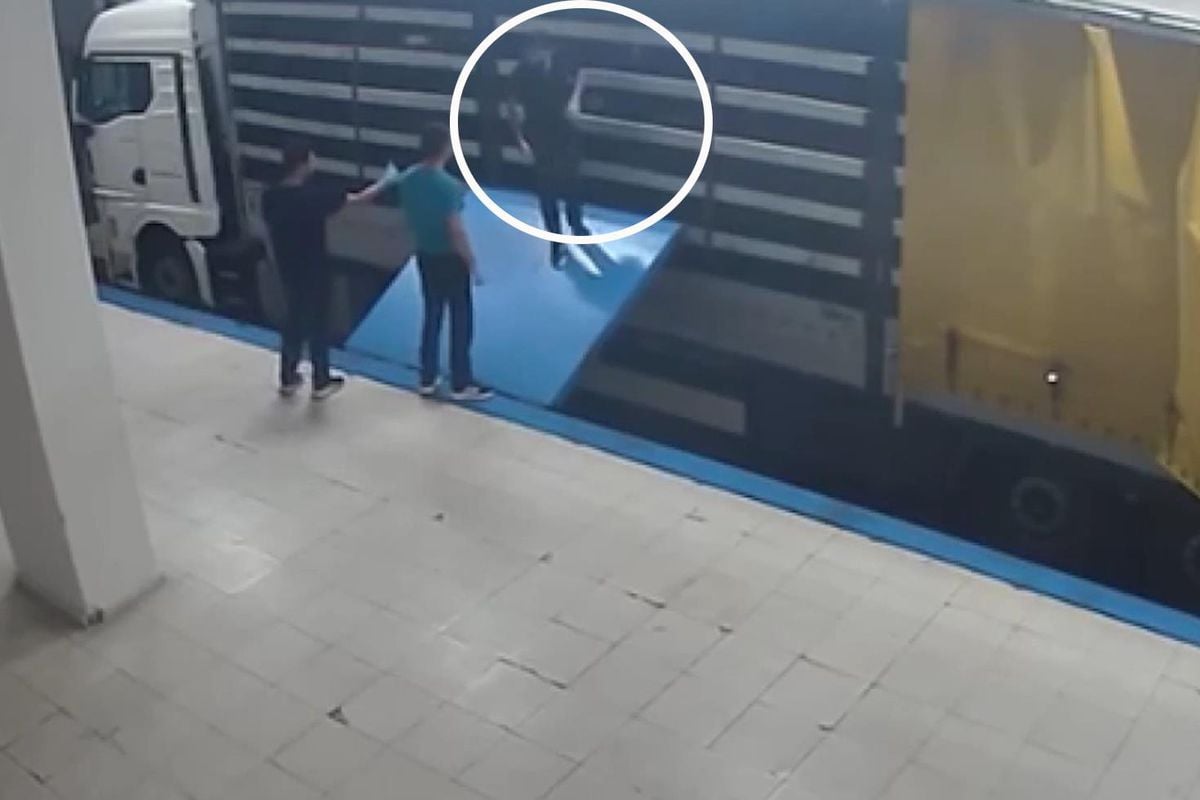 İstanbul'da suç örgütü operasyonu: Firari şüpheli tırın gizli bölmesinde yakalandı