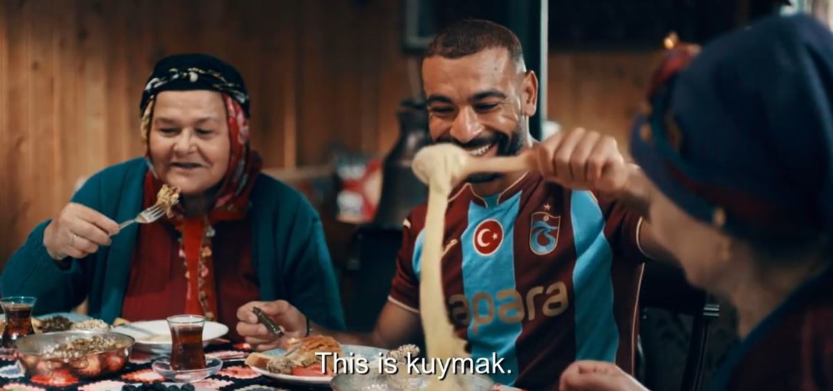 Trabzonspor'dan Salah'a Yöresel Karşılama Videosu