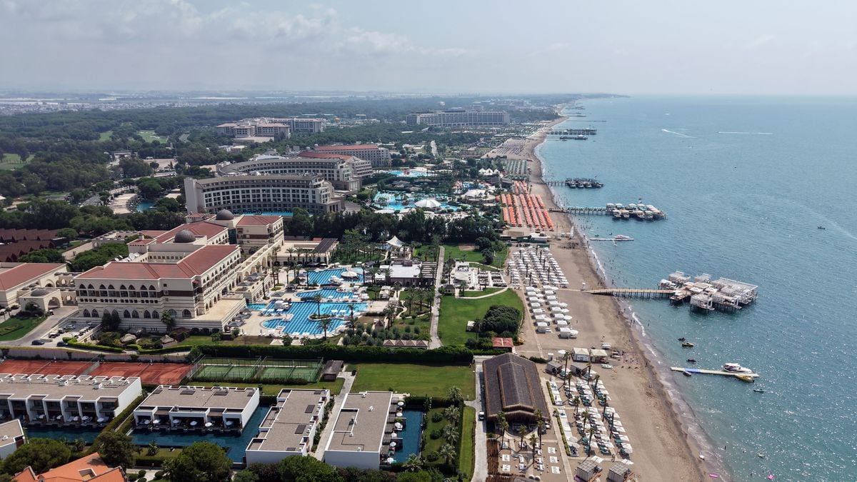 Antalya’da Turizm Ağustosta Yüzde 90 Doluluğa Ulaştı